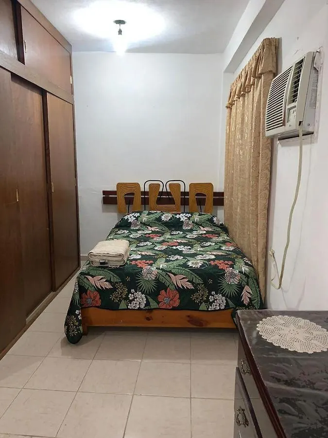 Casa Colonial Con Alberca En 坎昆 度假居